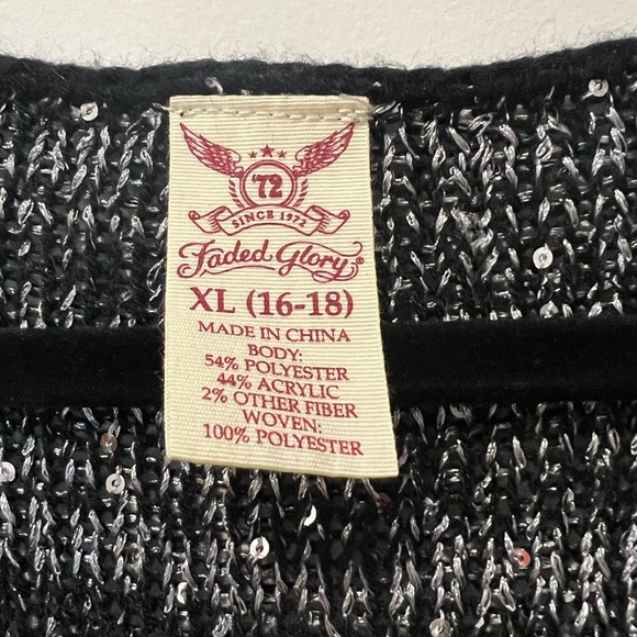 Faded Glory women’s long sleeve black and gray sequin top silk bottom hem XL - Picture 2 of 8